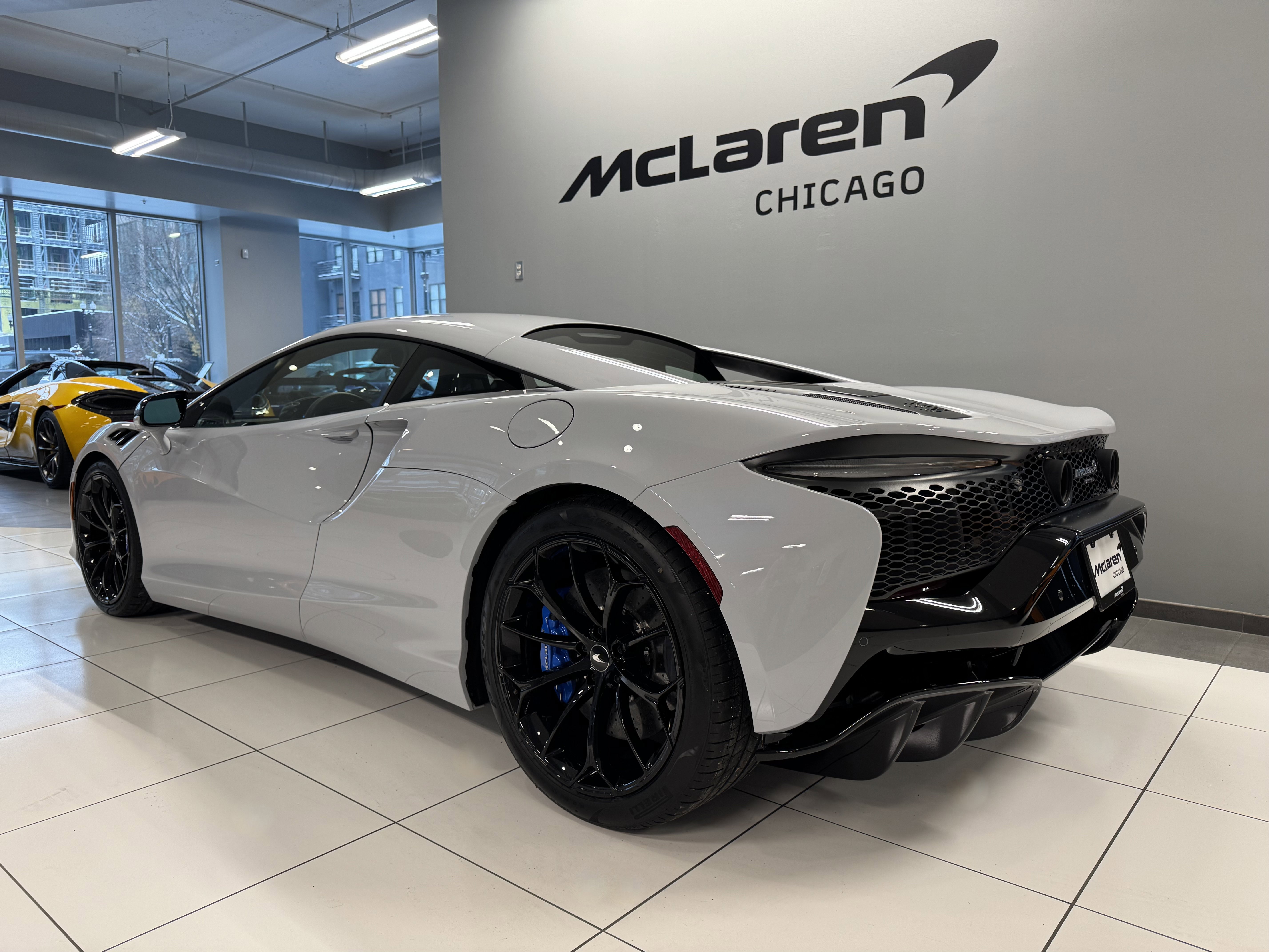 New 2026 McLaren Artura image 3