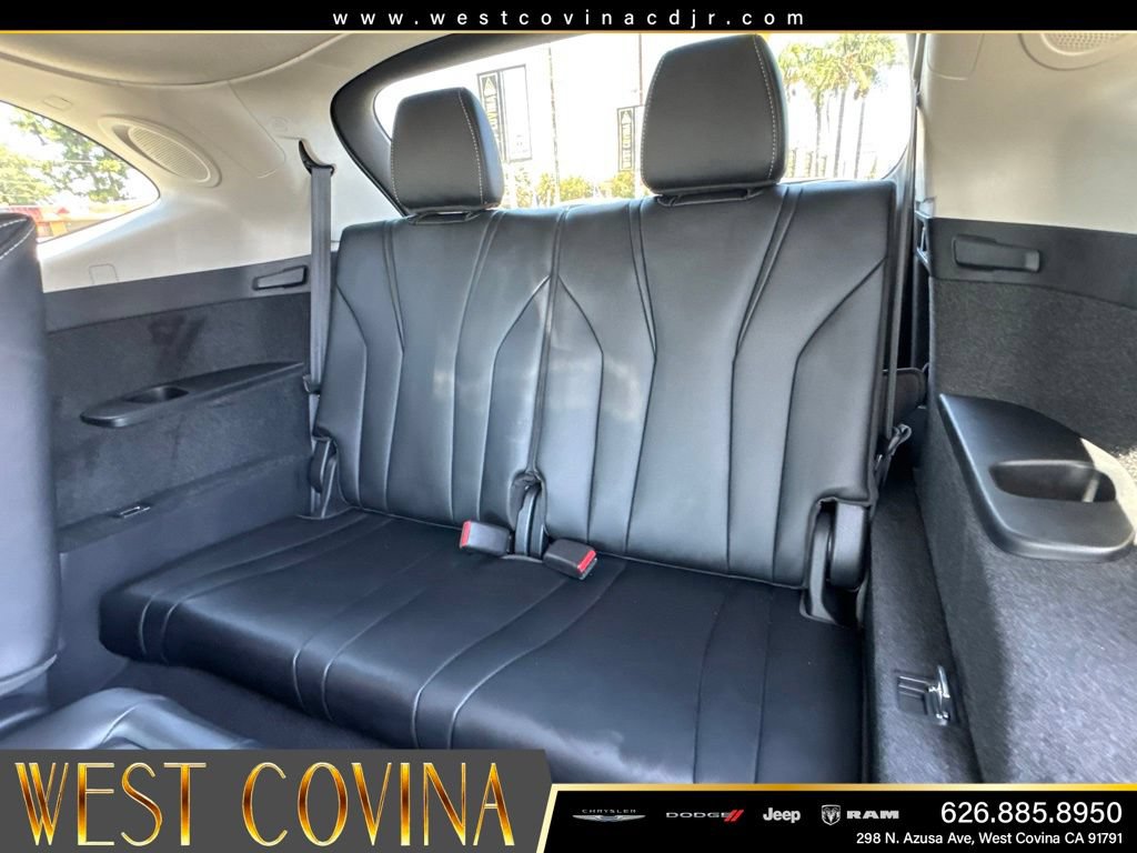 Used 2025 Acura MDX w/ Technology Package AWD/4WD image 36