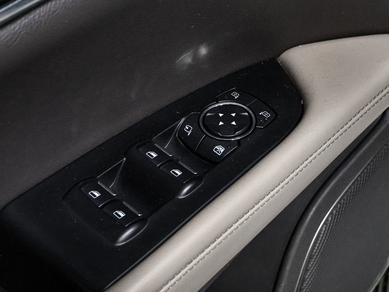 Certified 2022 Lincoln Nautilus AWD w/ Premium Package image 22