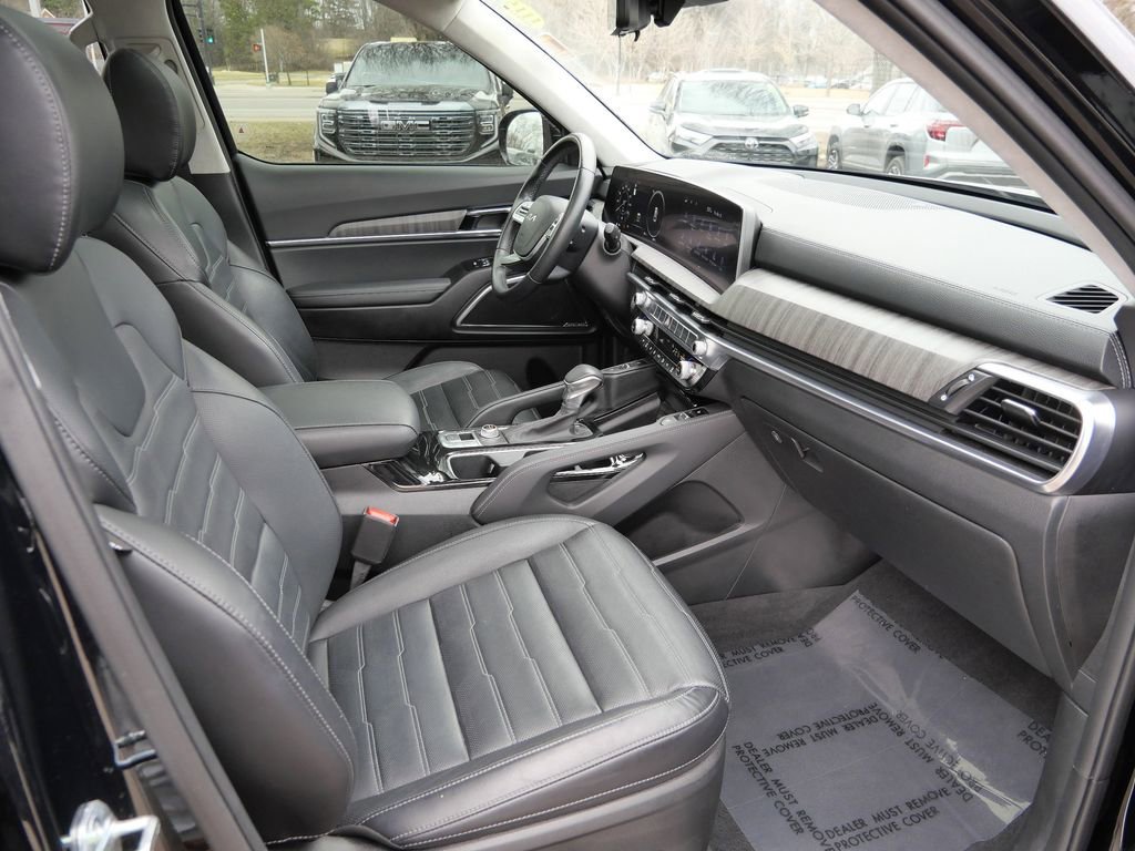 Used 2023 Kia Telluride SX image 16