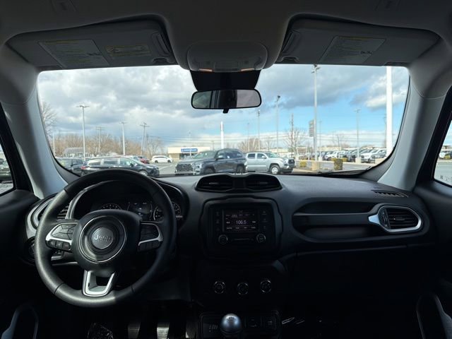 Used 2018 Jeep Renegade Sport w/ Power & Air Group image 13