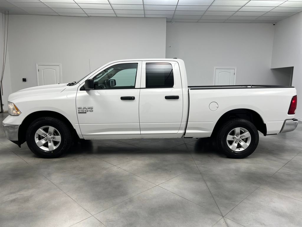 Used 2024 RAM 1500 Classic SLT image 4
