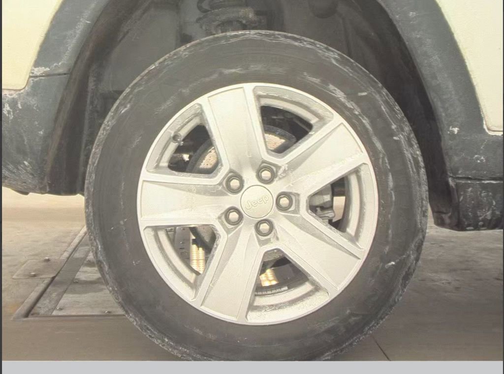 Used 2022 Jeep Compass Latitude image 7