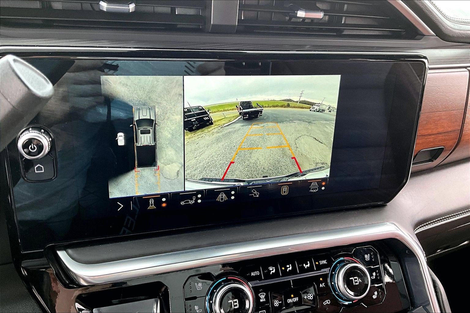 Used 2024 GMC Sierra 2500 Denali Ultimate image 23