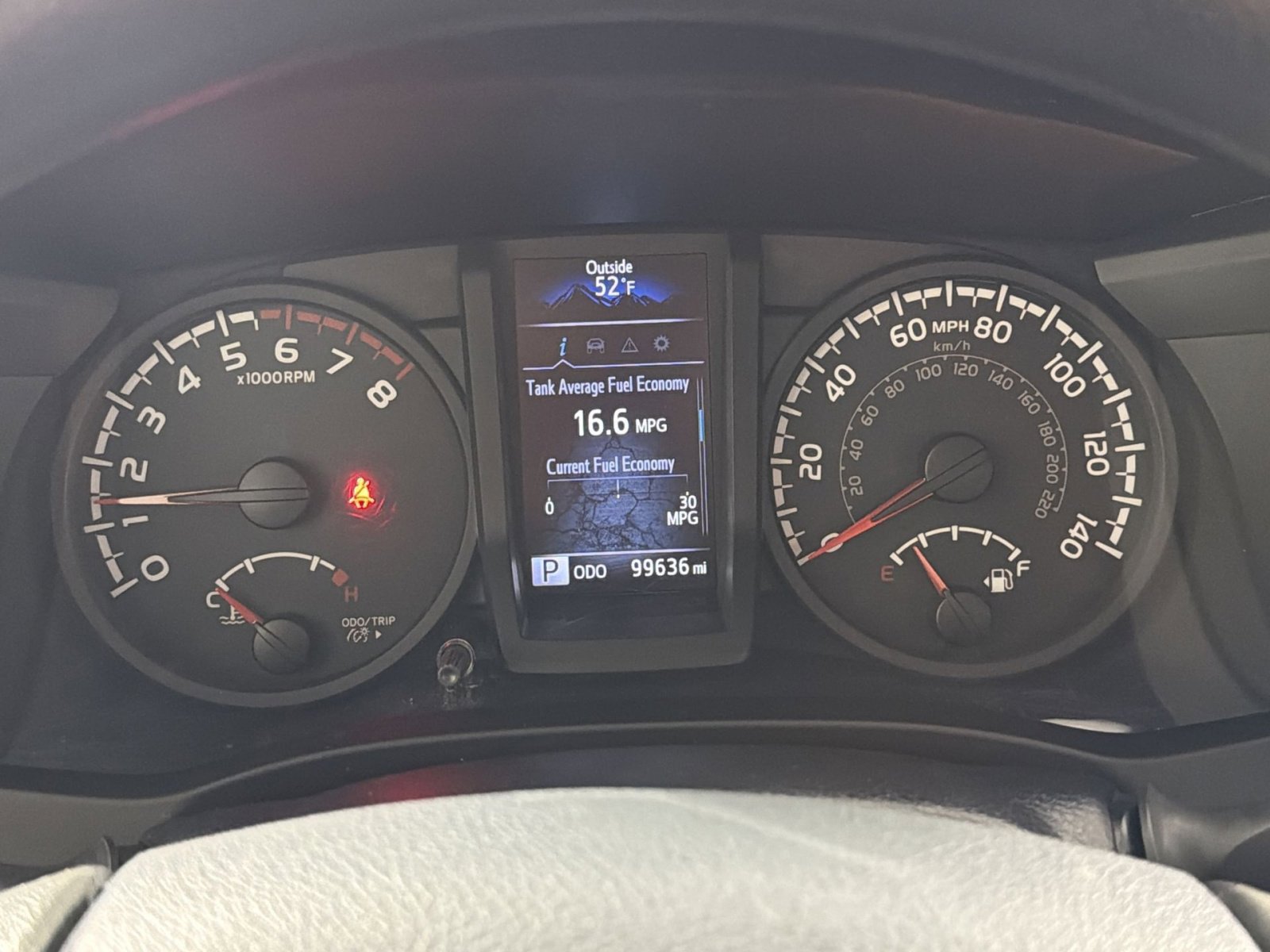 Used 2018 Toyota Tacoma SR w/ SR Convenience Package image 17