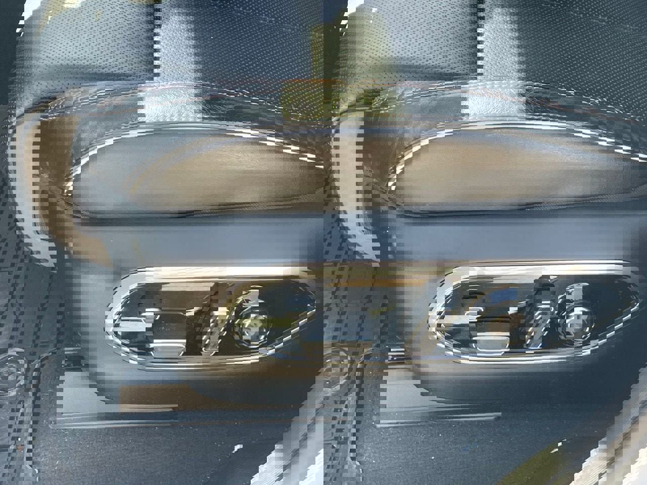 Used 2024 Jeep Grand Cherokee L Summit w/ Advanced Protech Group IV AWD/4WD image 5