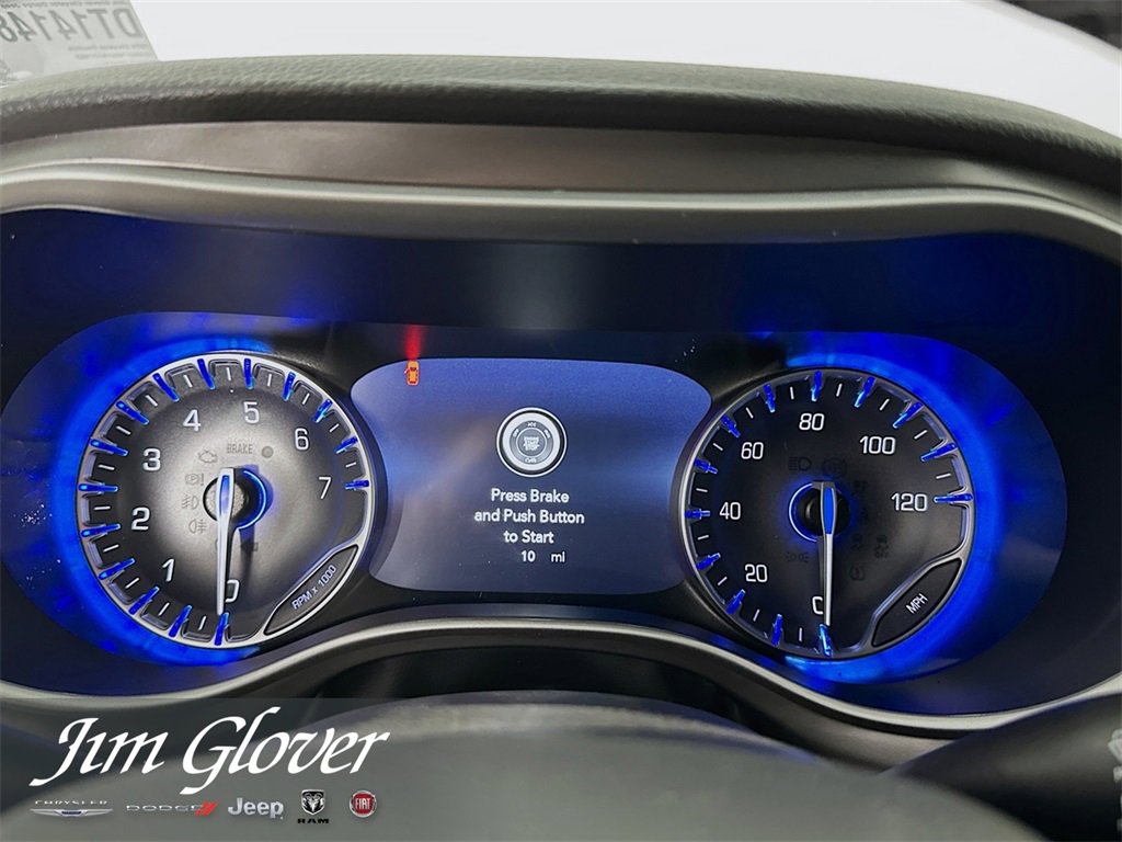 New 2026 Chrysler Pacifica Select w/ S Appearance Package image 28