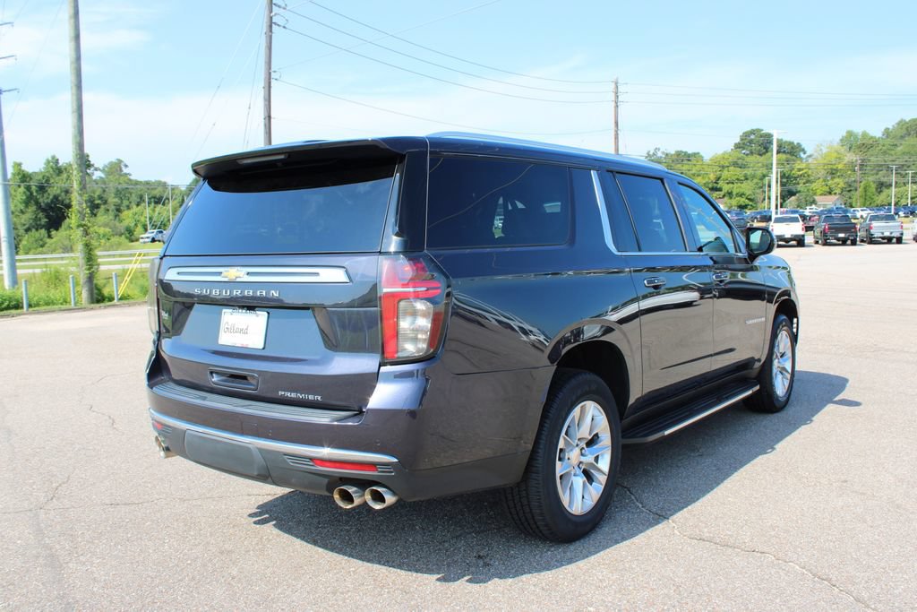 Used 2024 Chevrolet Suburban Premier RWD image 19