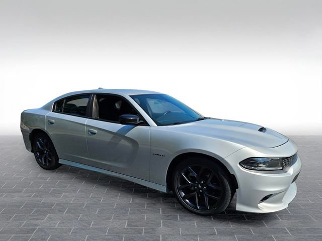 Used 2022 Dodge Charger R/T w/ Blacktop Package RWD image 3