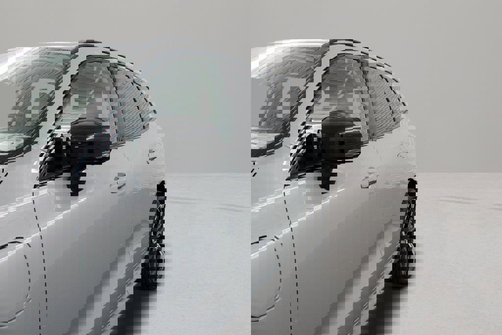 New 2025 Volvo XC60 T8 Ultra w/ Protection Package Premier image 35