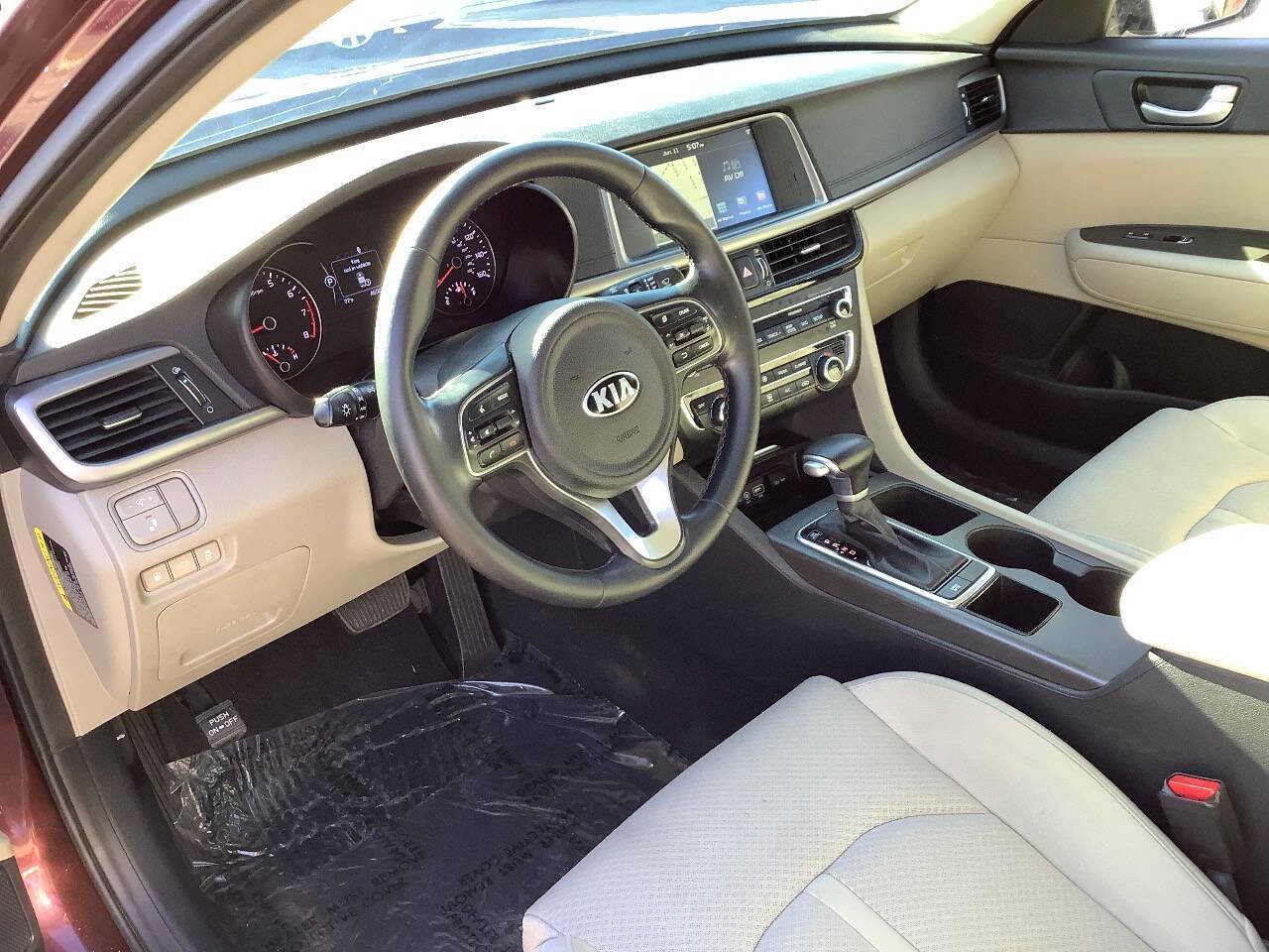 Used 2016 Kia Optima LX w/ Technology Package FWD image 24