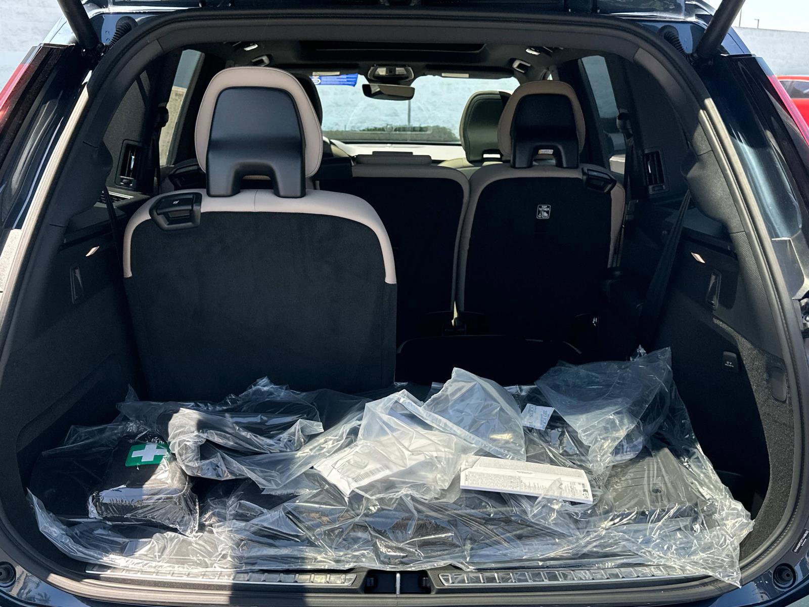 New 2026 Volvo XC90 T8 Plus image 19
