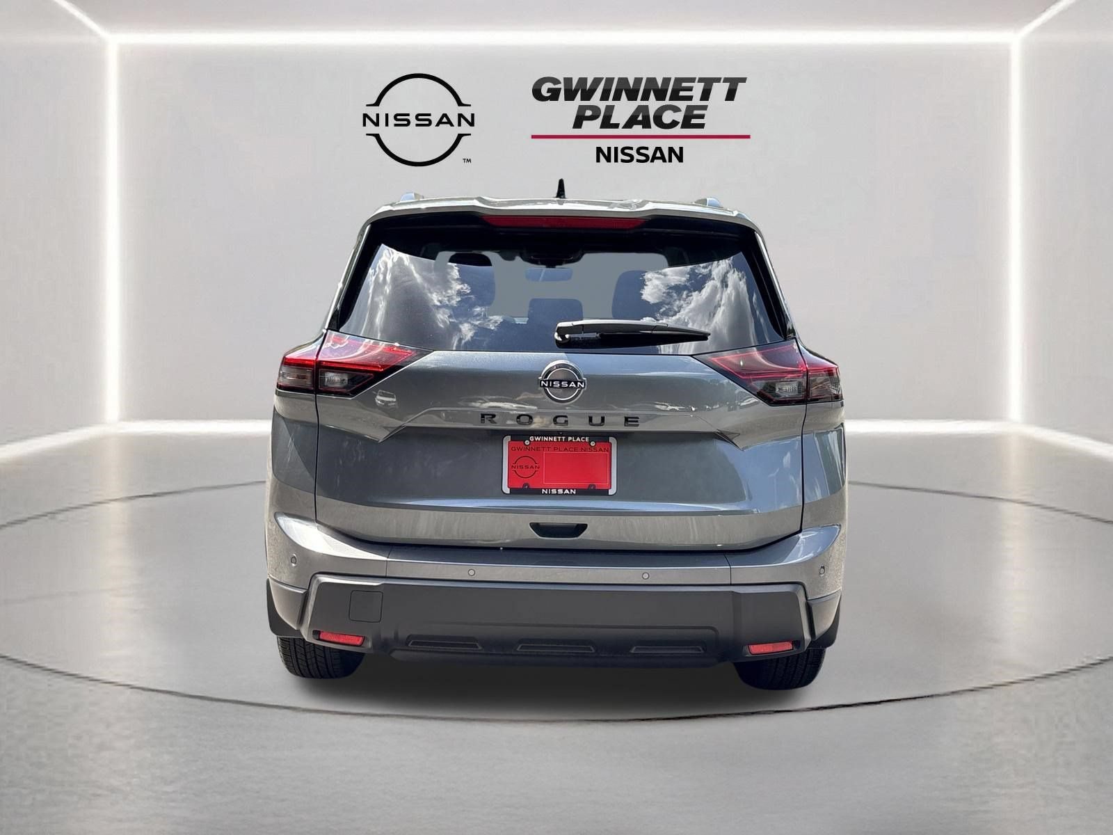 Used 2026 Nissan Rogue Dark Armor FWD image 21