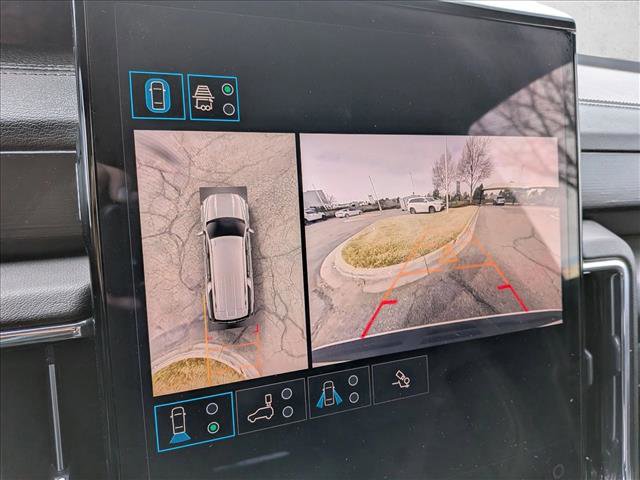 Used 2025 GMC Yukon XL Denali image 14