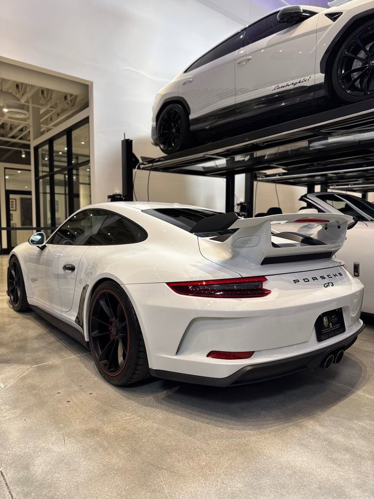 Used 2018 Porsche 911 GT3 image 2