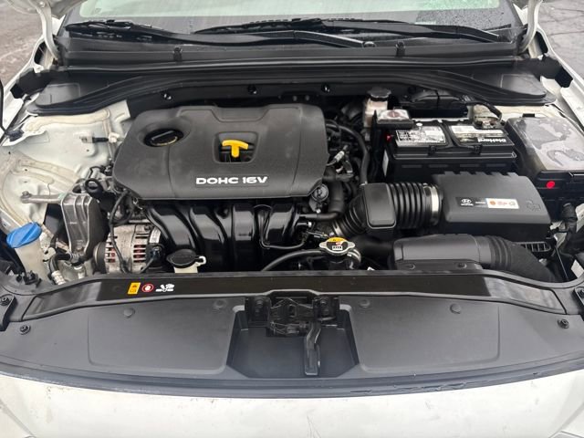Used 2018 Hyundai Elantra SE w/ SE Connectivity Package 04 image 20