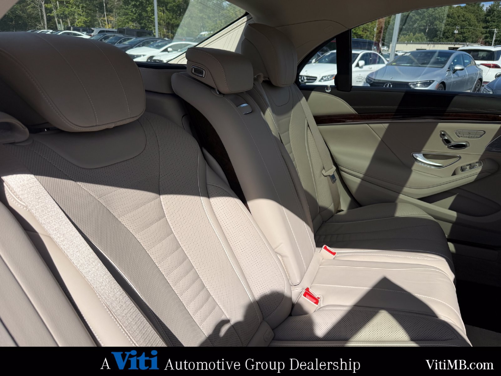 Used 2017 Mercedes-Benz S 550 4MATIC Sedan image 28