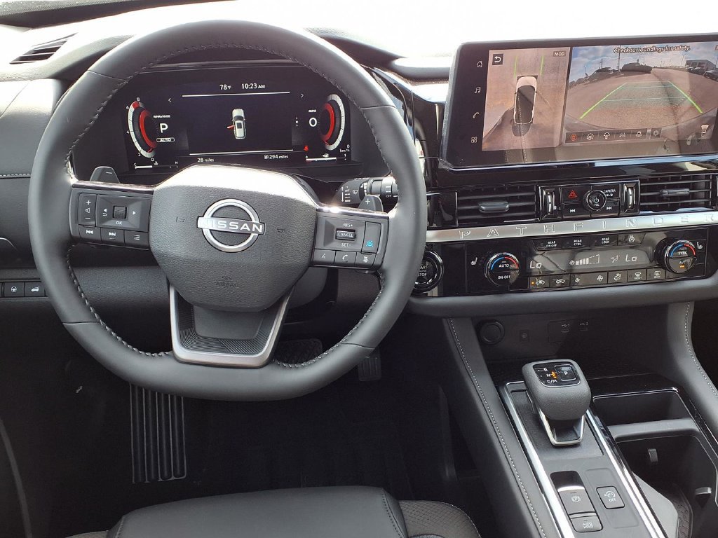 New 2026 Nissan Pathfinder SL AWD/4WD image 12