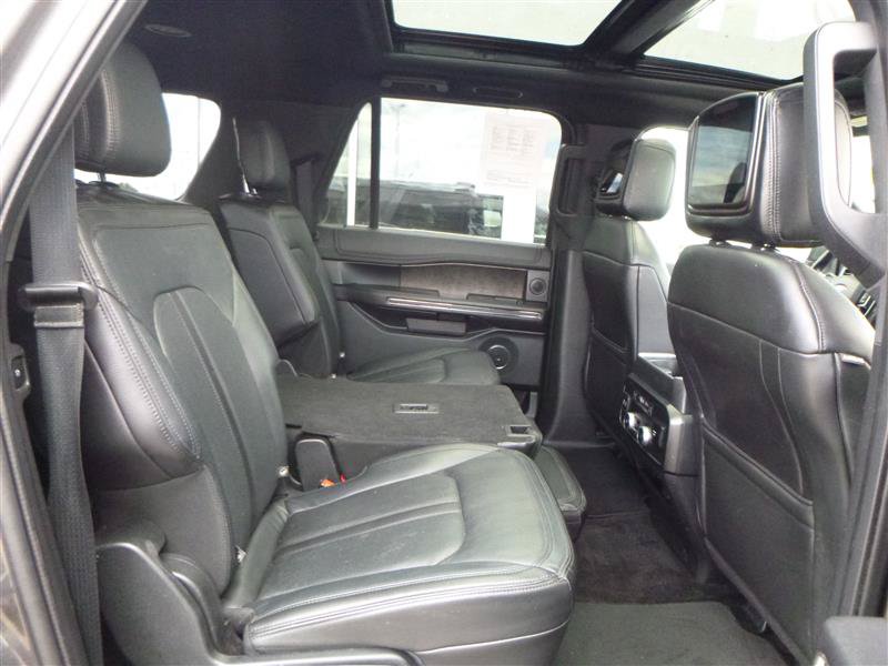 Used 2018 Ford Expedition Max Limited w/ Equipment Group 302A AWD/4WD image 12