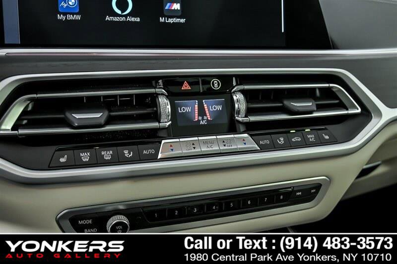 Used 2022 BMW X7 xDrive40i w/ Executive Package image 75
