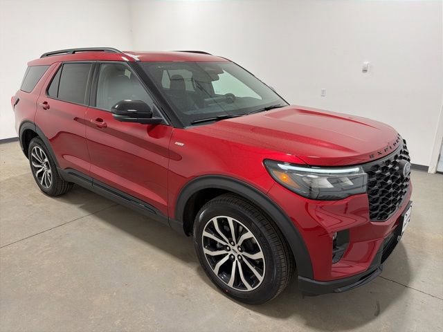 New 2026 Ford Explorer ST-Line image 3