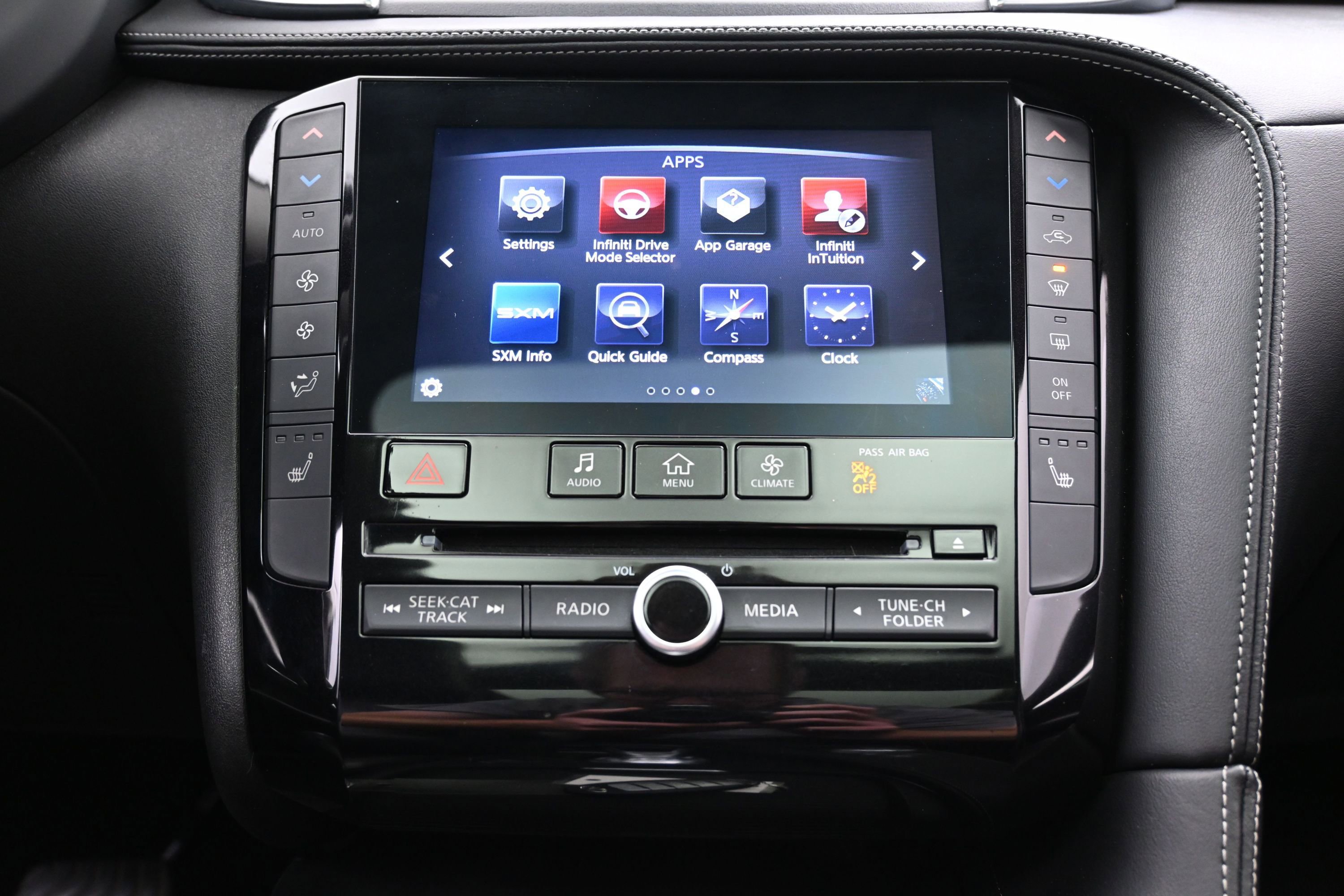 Used 2019 INFINITI QX50 Essential w/ Proactive Package FWD image 30