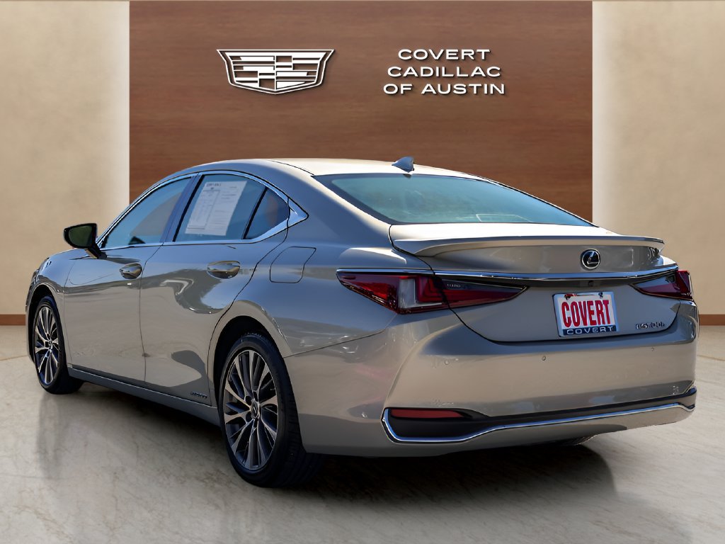 Used 2021 Lexus ES 300h w/ Premium Package FWD image 3