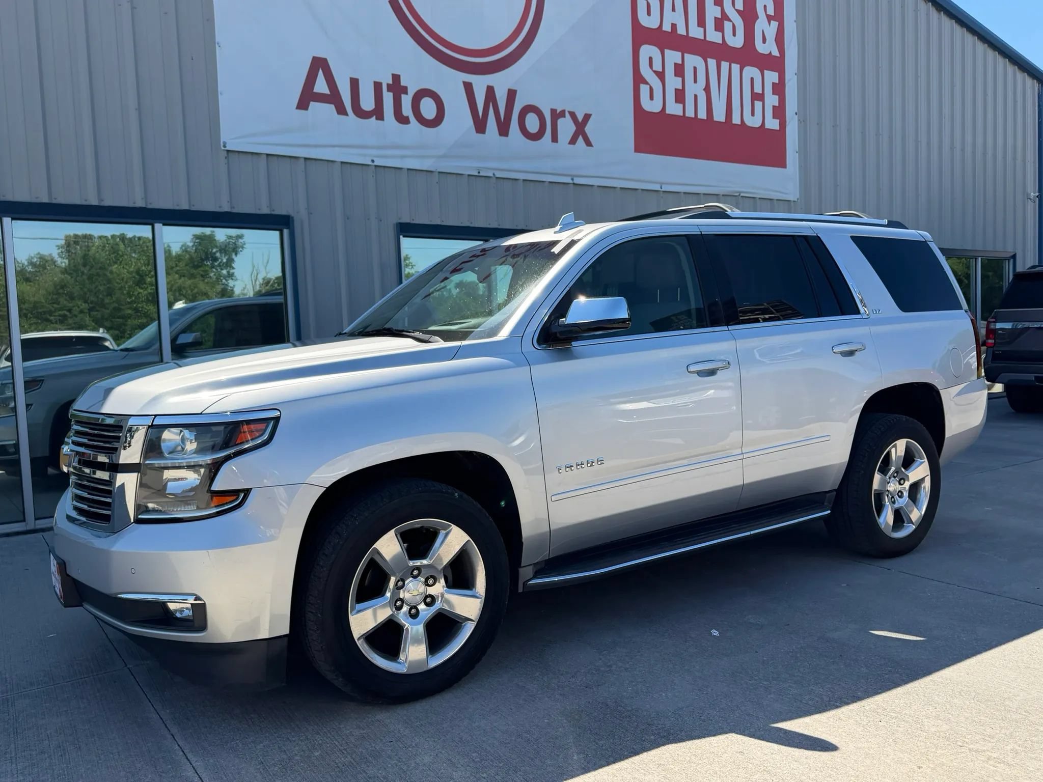 Used 2016 Chevrolet Tahoe LTZ AWD/4WD image 34