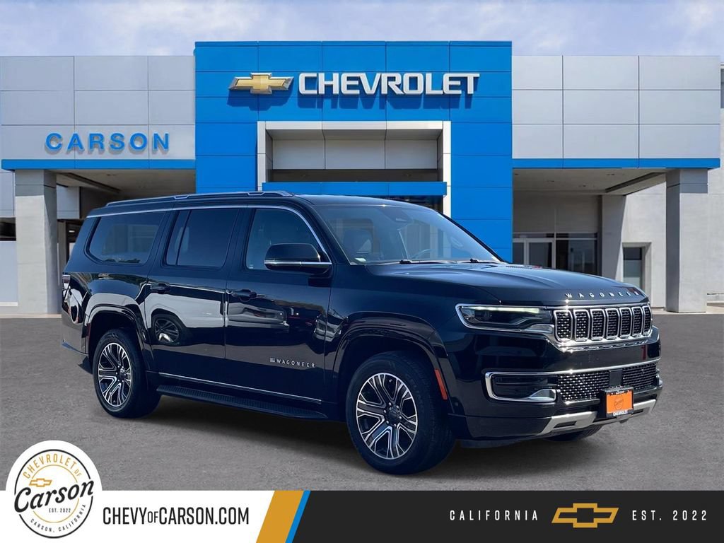 Used 2024 Jeep Wagoneer L Series II RWD image 1