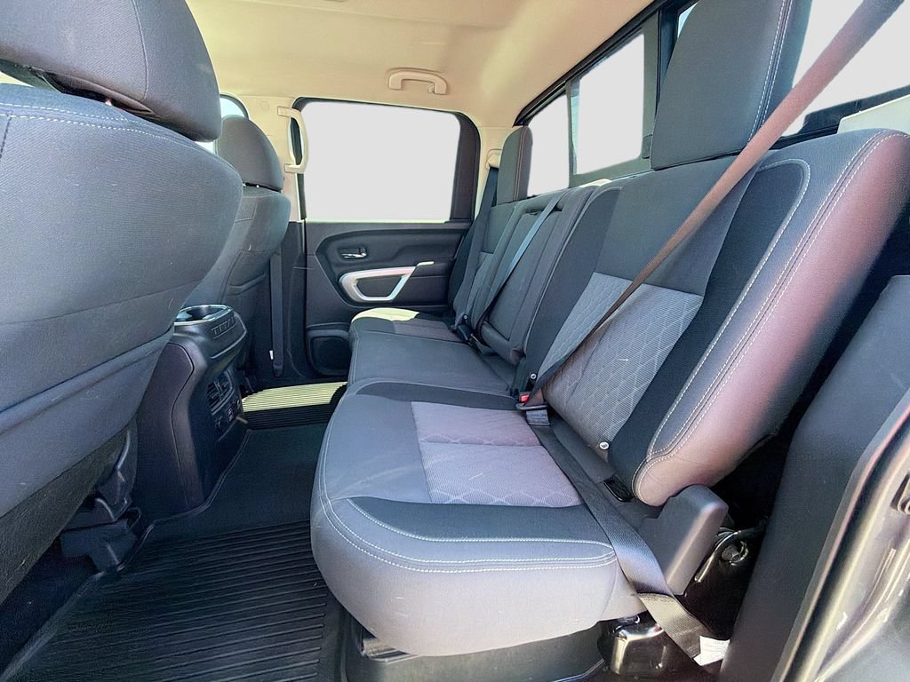 Used 2024 Nissan Titan SV w/ SV Convenience Package AWD/4WD image 22