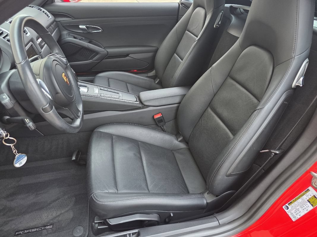 Used 2016 Porsche Cayman RWD image 10