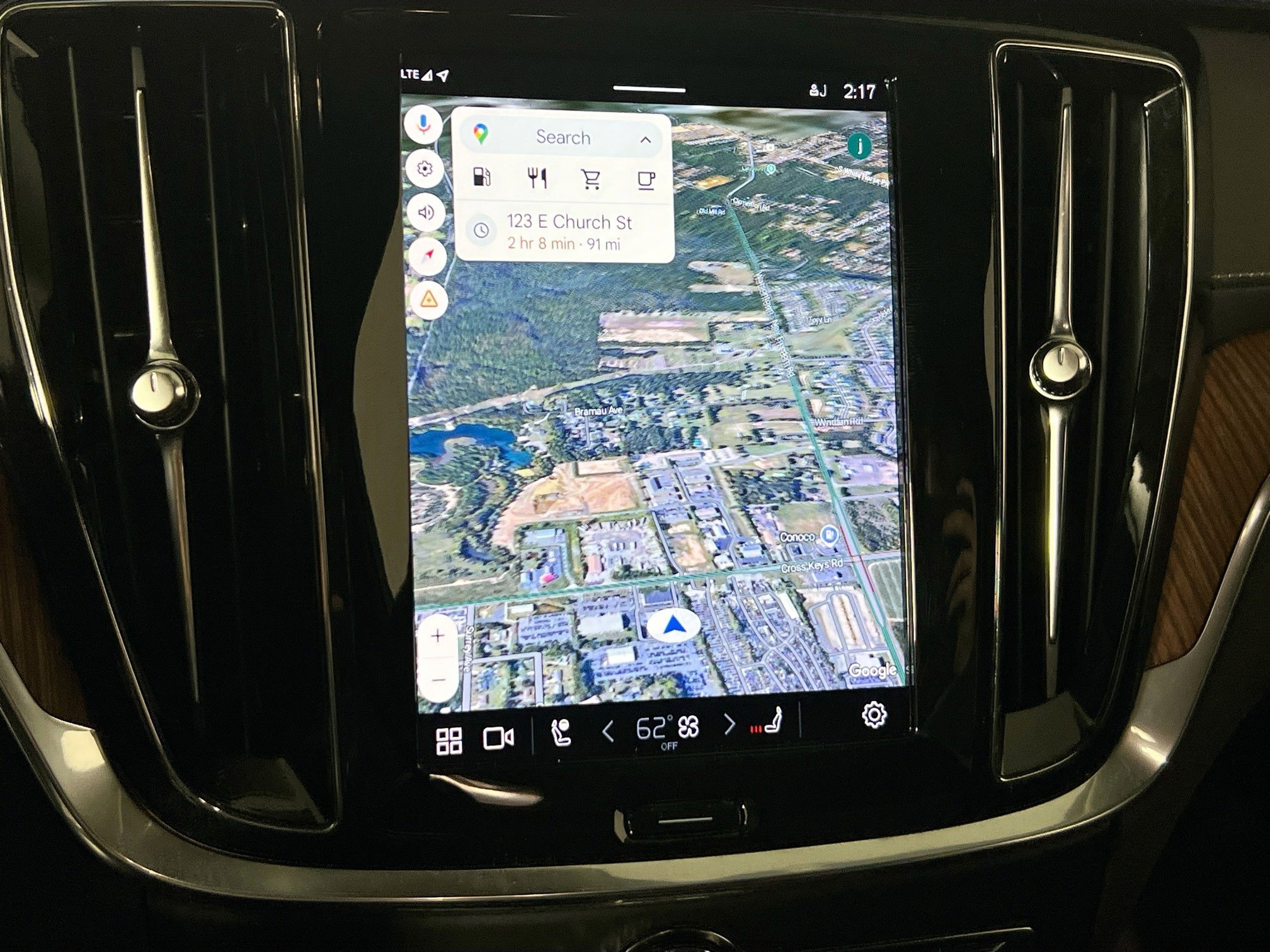 Used 2023 Volvo S60 B5 Ultimate w/ Climate Package image 13