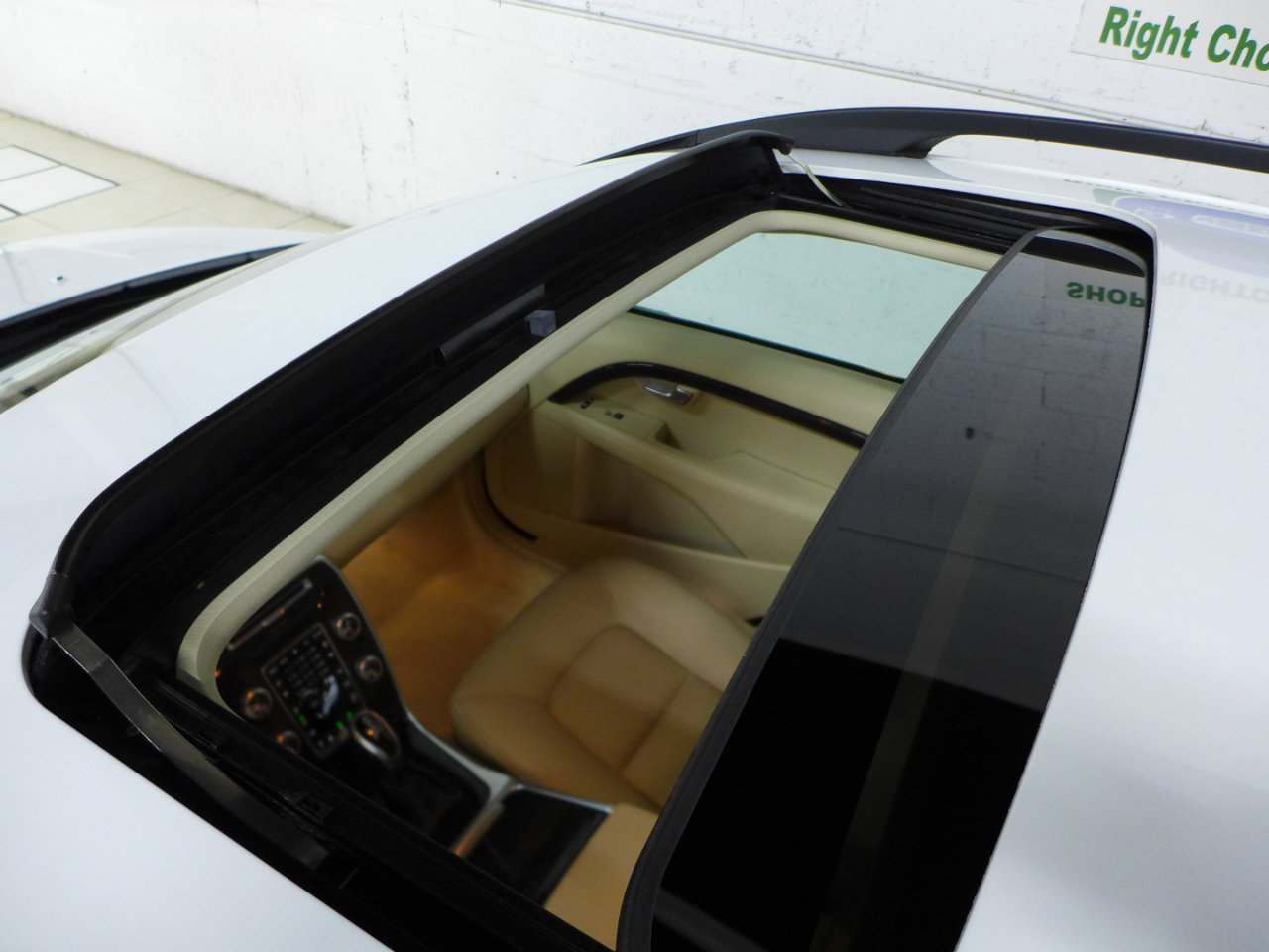 Used 2016 Volvo XC70 T5 Platinum w/ Protection Package image 61