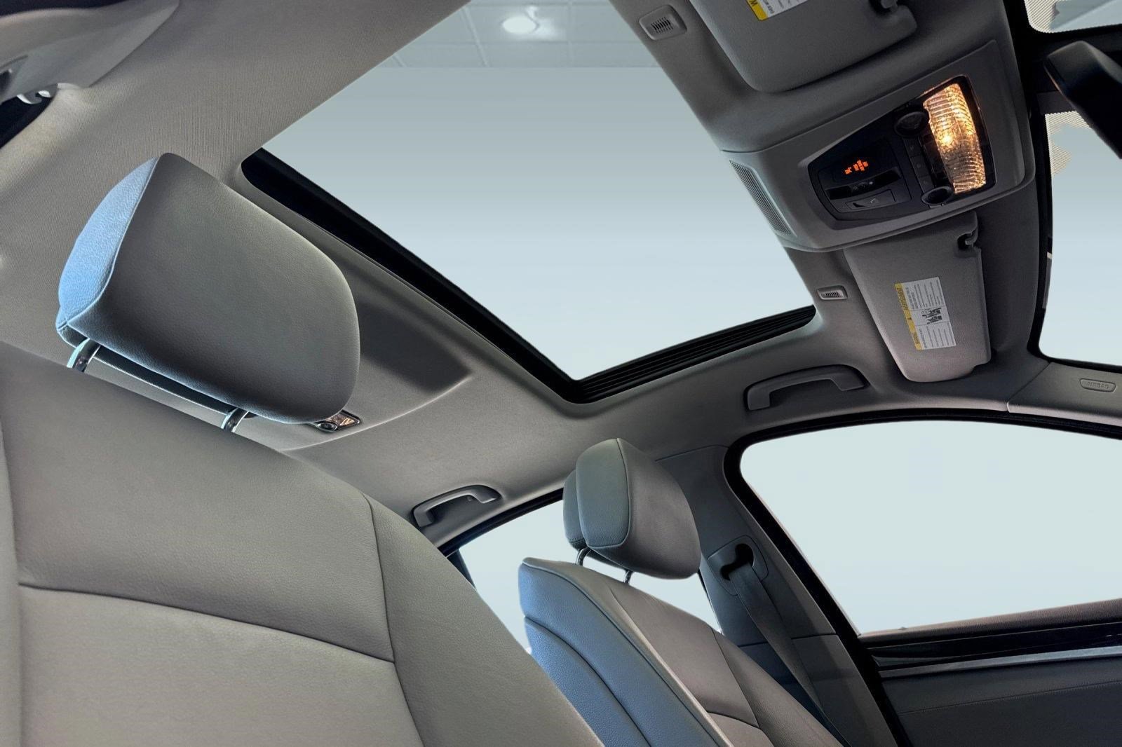 Used 2013 BMW 535i Sedan image 15