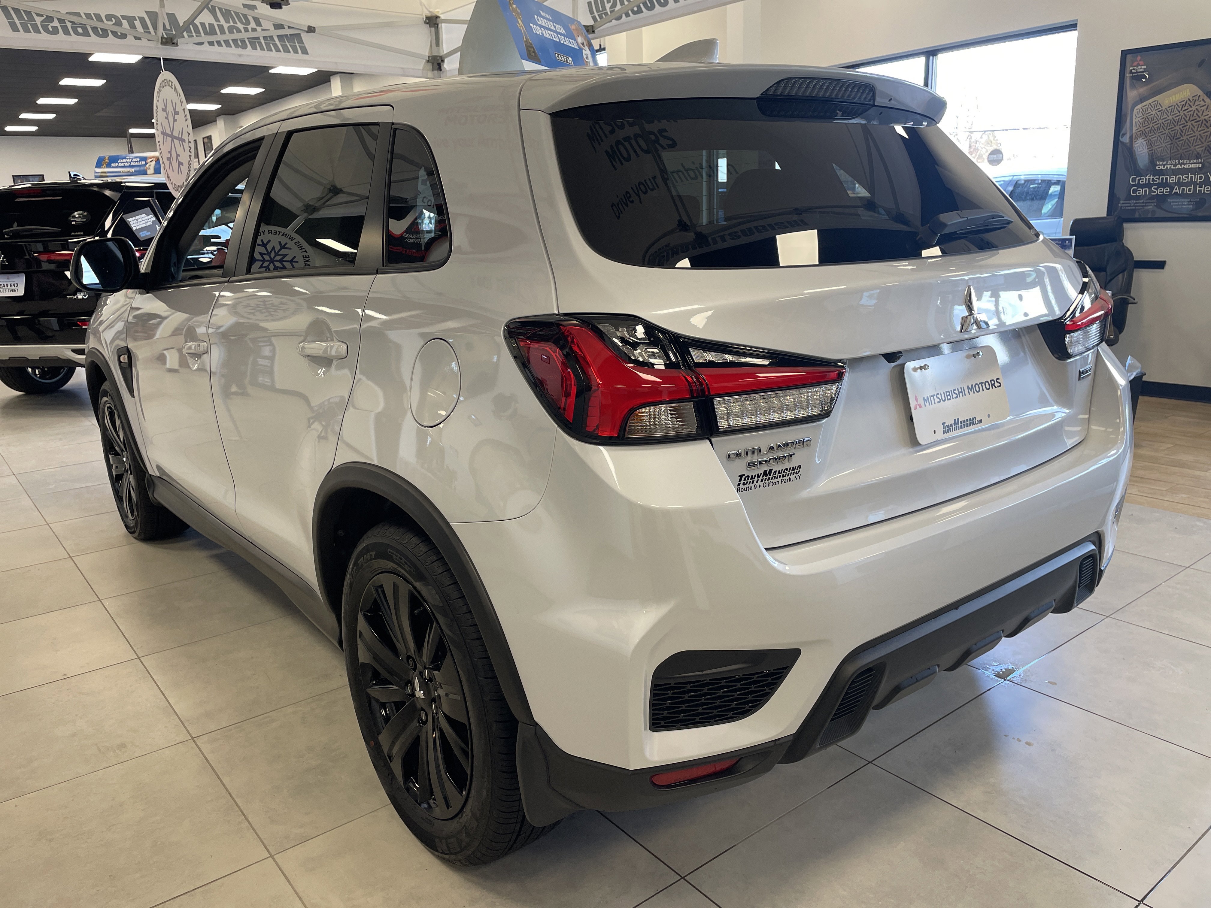 New 2025 Mitsubishi Outlander Sport LE image 5