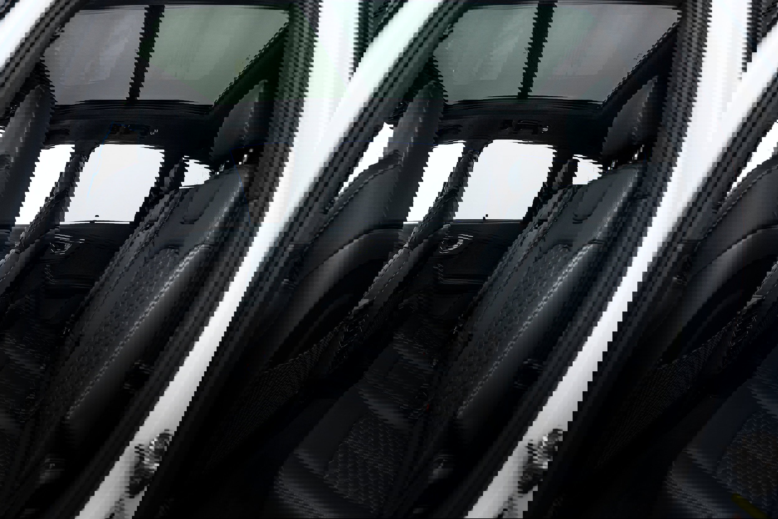 New 2026 Audi SQ7 Prestige image 19