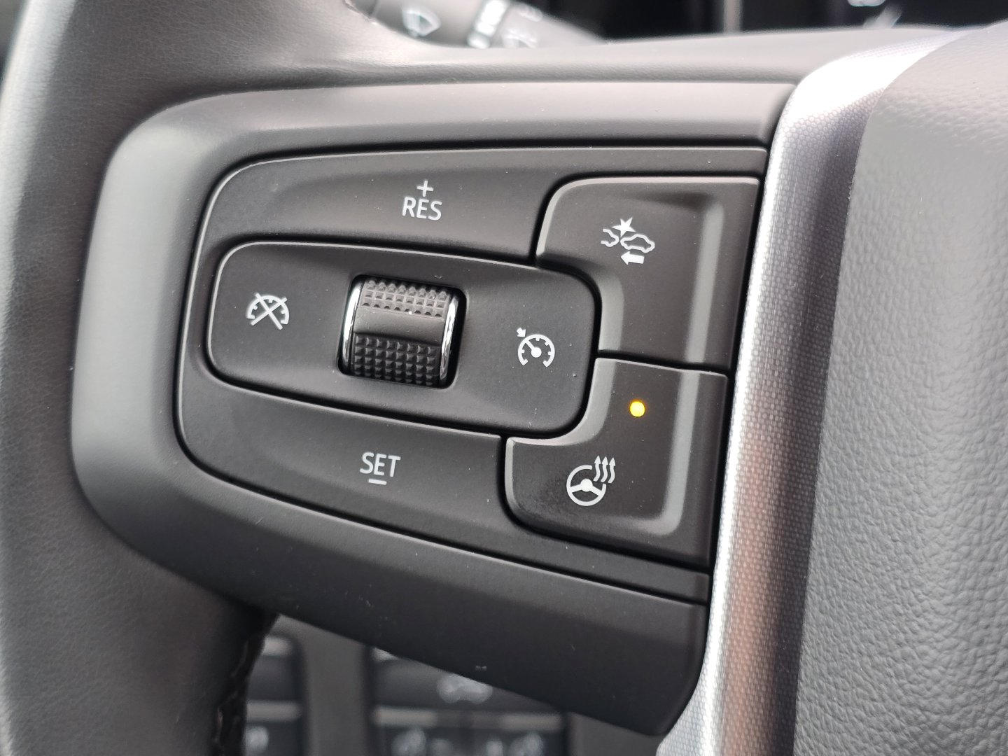 Used 2024 GMC Sierra 1500 Elevation image 11