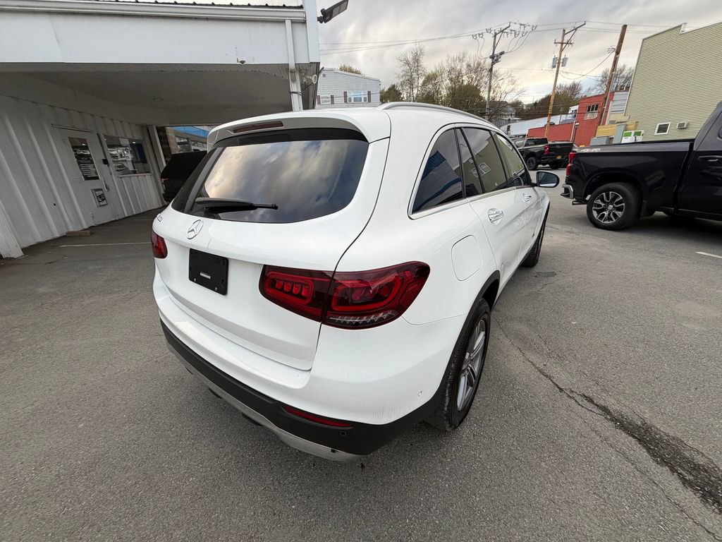 Used 2022 Mercedes-Benz GLC 300 image 5