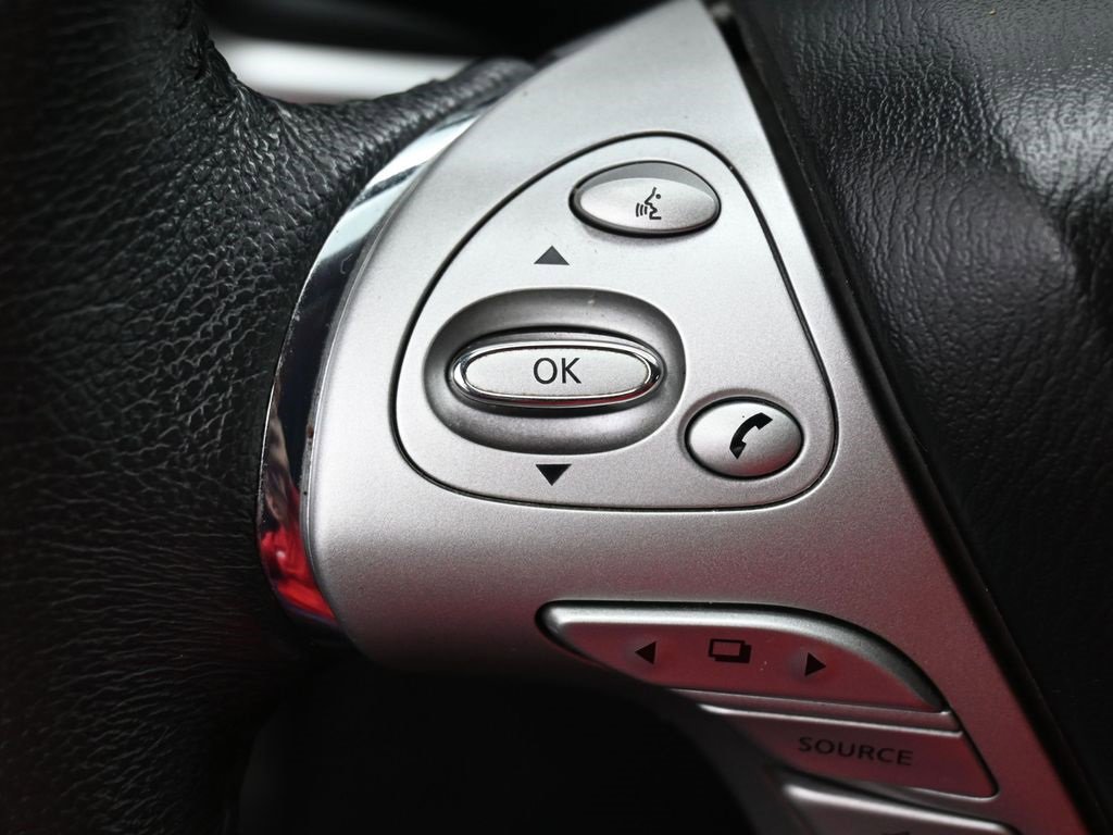 Used 2016 Nissan Murano SV image 18