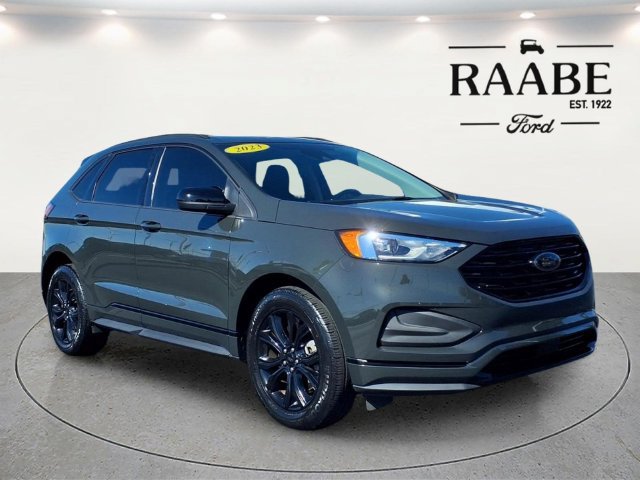 Used 2023 Ford Edge SE w/ Black Appearance Package