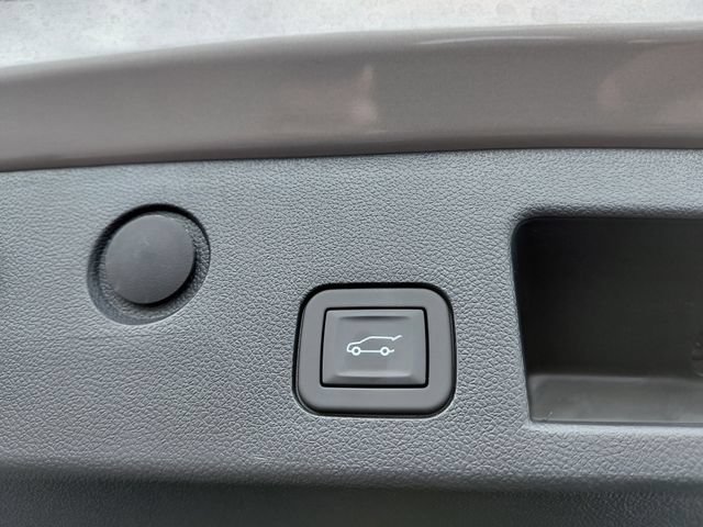 New 2026 GMC Terrain AT4 w/ Convenience Package III AWD/4WD image 11