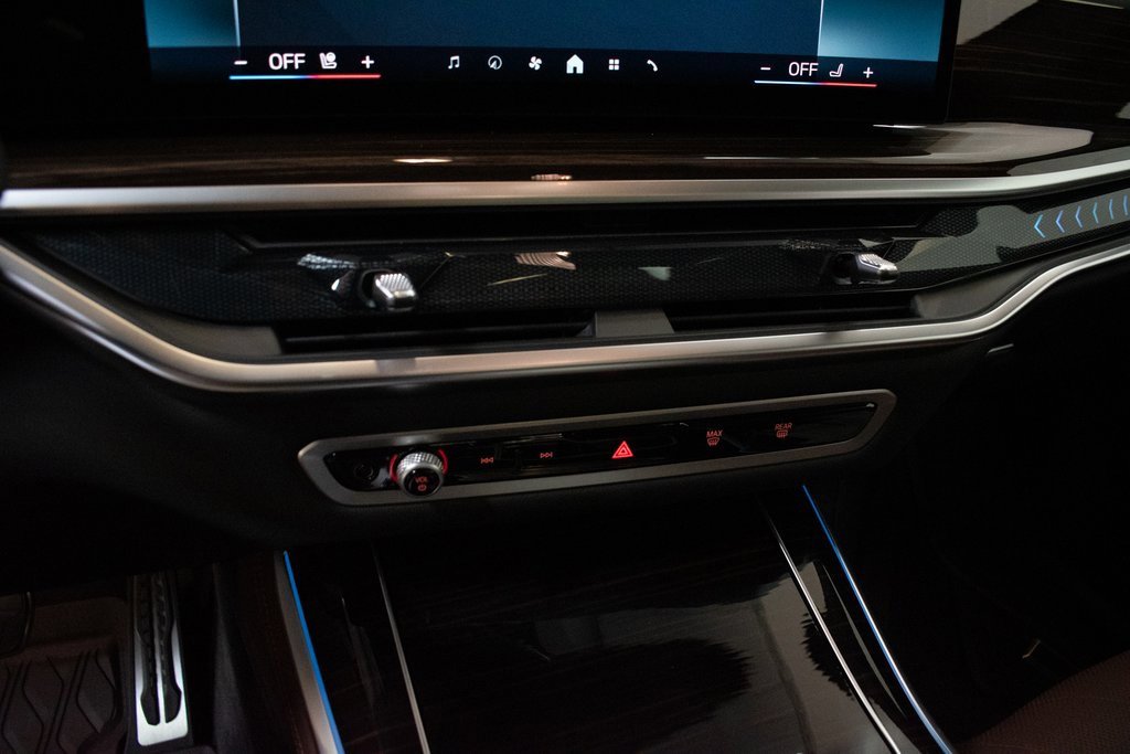 New 2026 BMW X5 xDrive50e w/ M Sport Package image 18