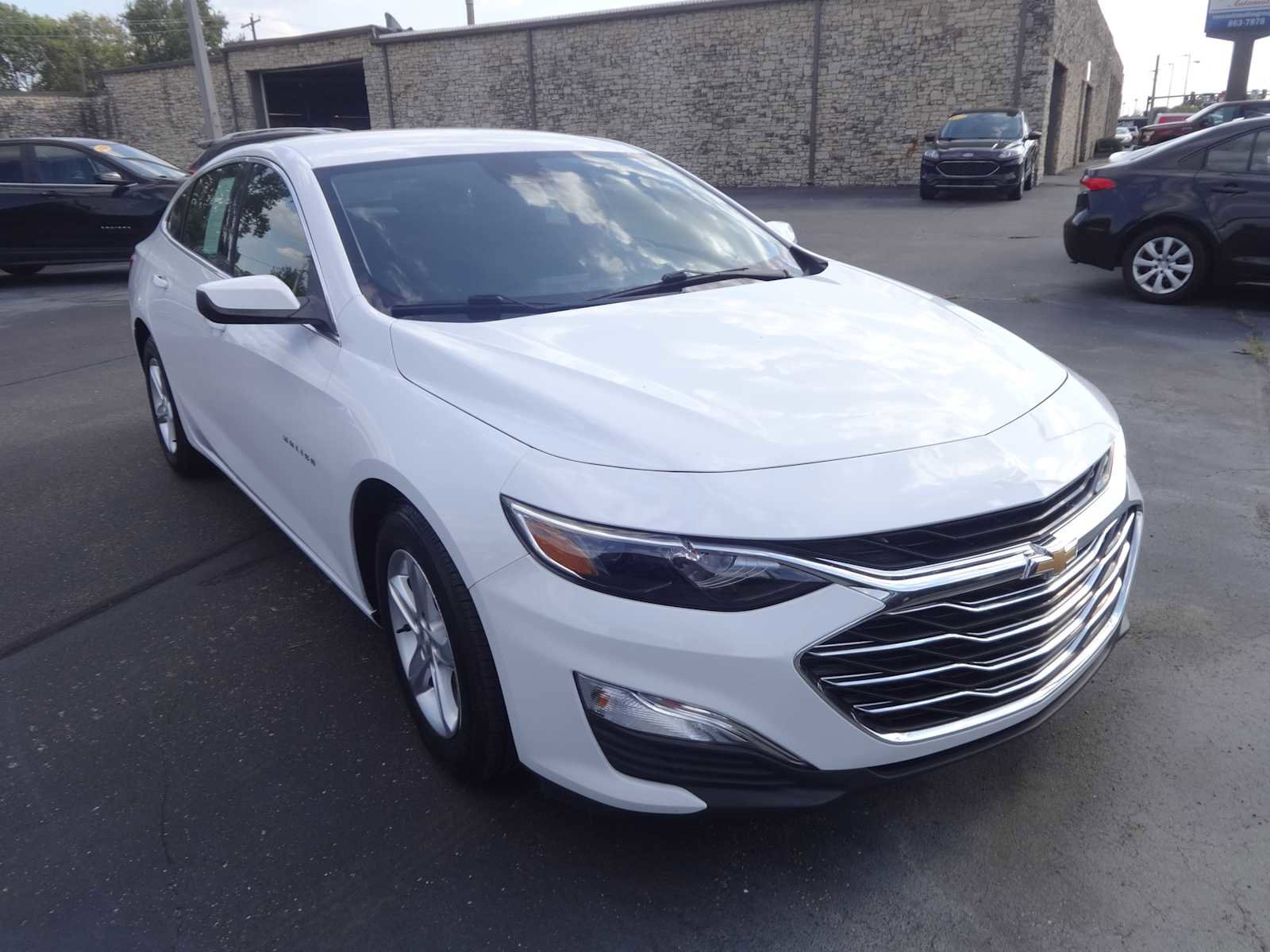 Used 2021 Chevrolet Malibu LS video 1