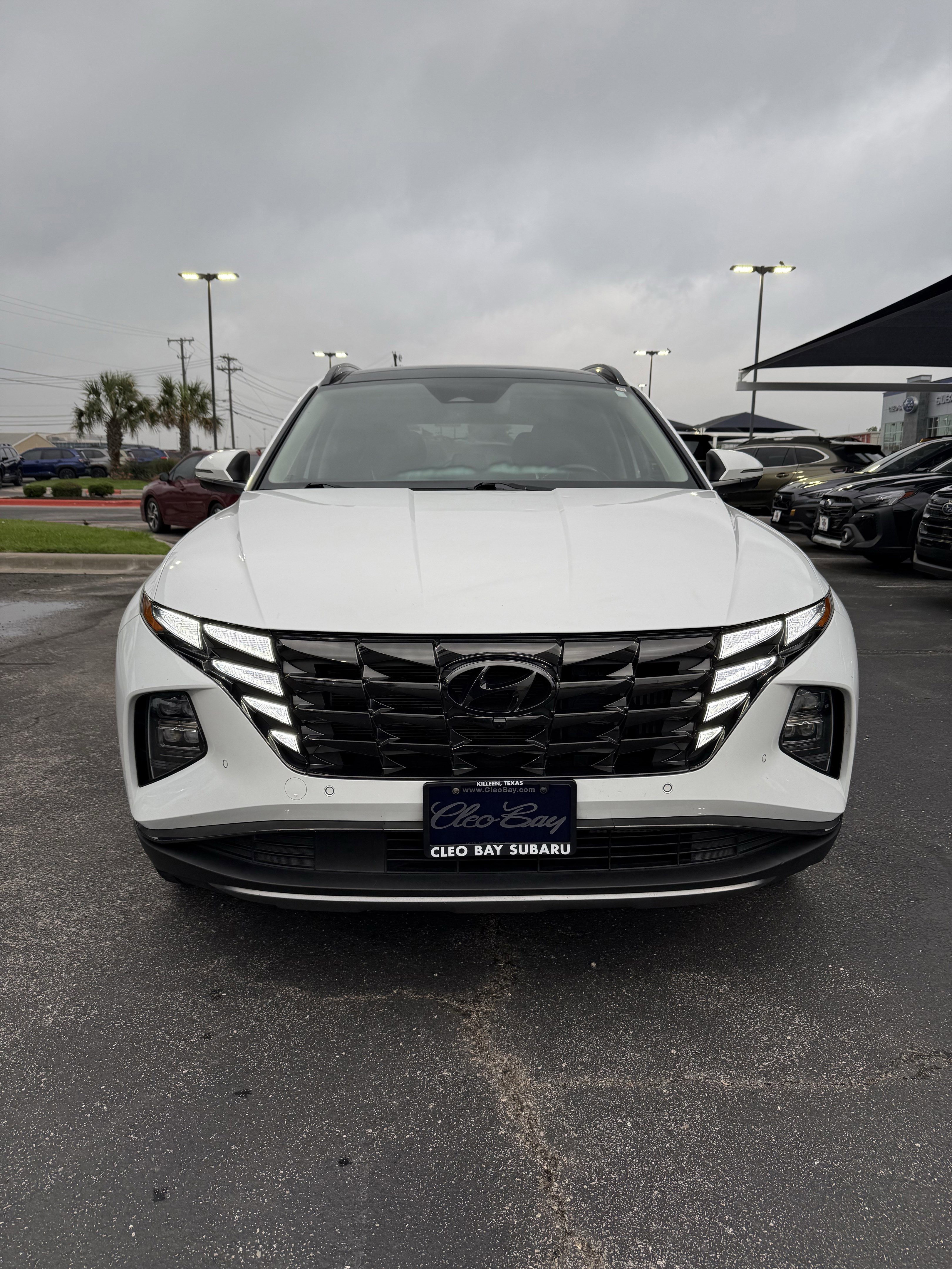 Used 2022 Hyundai Tucson Limited AWD/4WD image 2