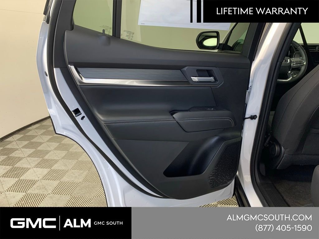 New 2026 GMC Terrain Elevation image 27