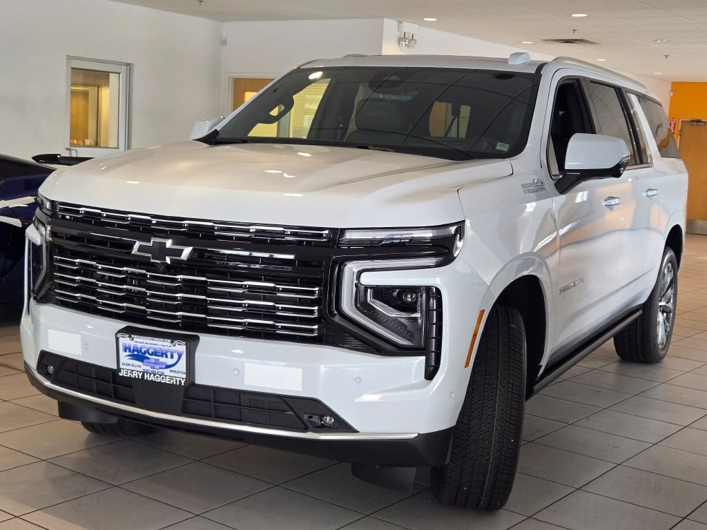 New 2026 Chevrolet Suburban High Country AWD/4WD image 4