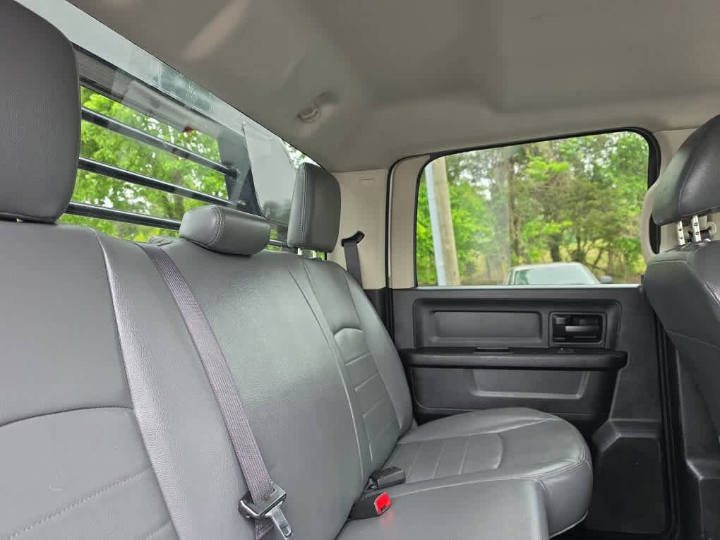 Used 2015 RAM 5500 Tradesman w/ Ambulance Prep Group RWD image 26