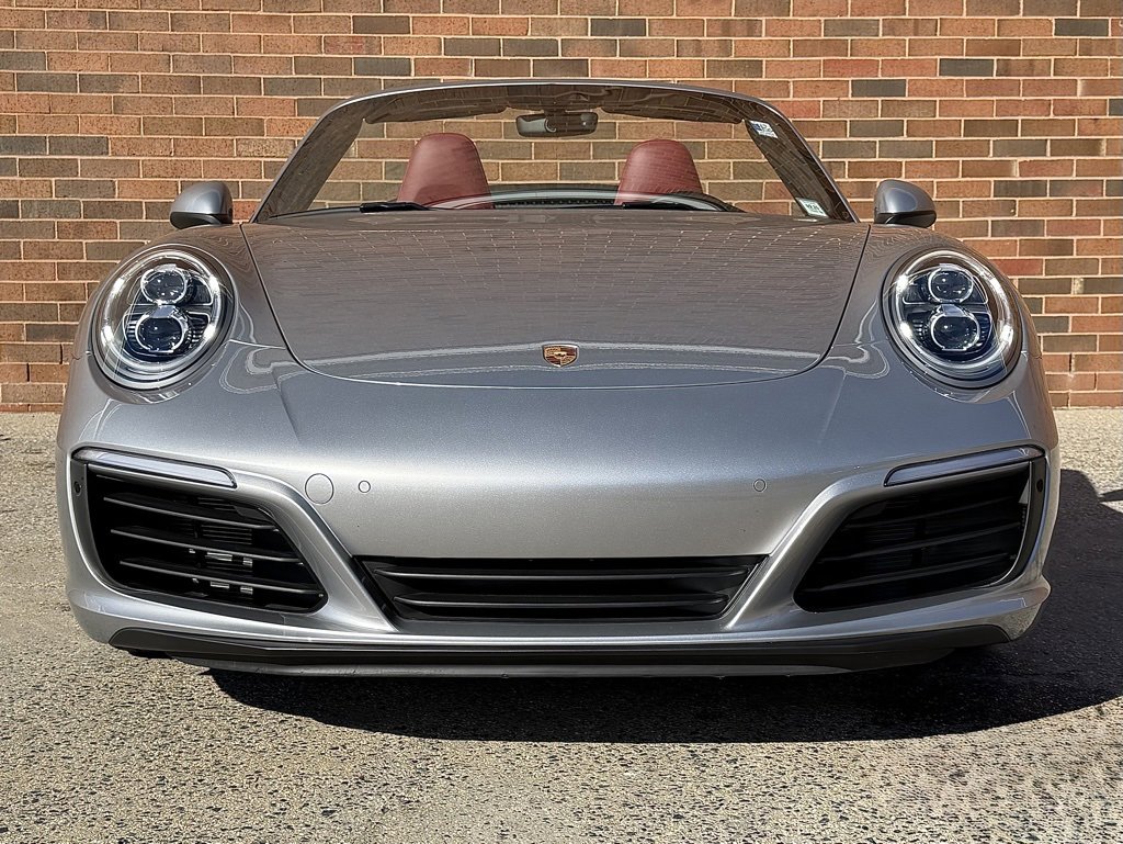 Certified 2019 Porsche 911 Carrera 4S image 10