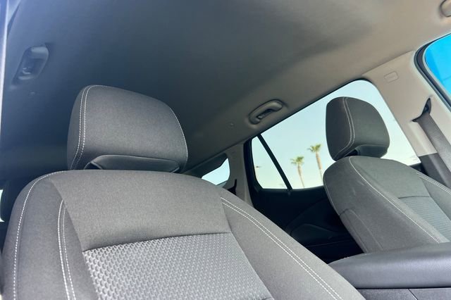 Used 2023 GMC Terrain SLE w/ Elevation Edition image 21