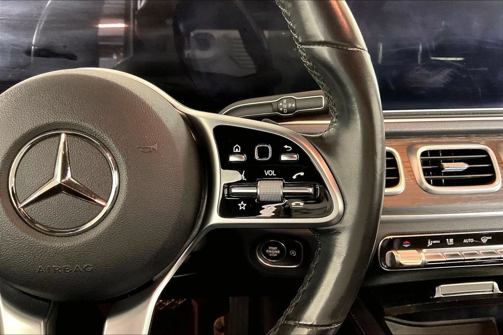 Used 2022 Mercedes-Benz GLE 350 4MATIC w/ Premium Package image 19